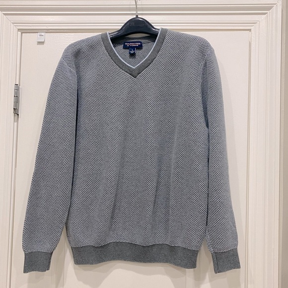 Roundtree & Yorke Mens V-neck pull over grey & white sweater Size Large - Picture 1 of 5